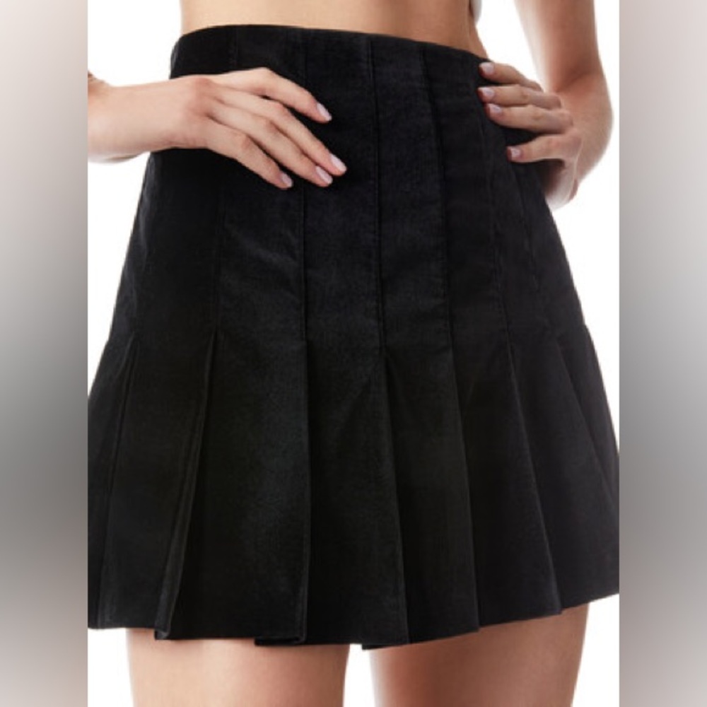 Alice & Olivia Velvet Carter Mini Skirt Black US 4